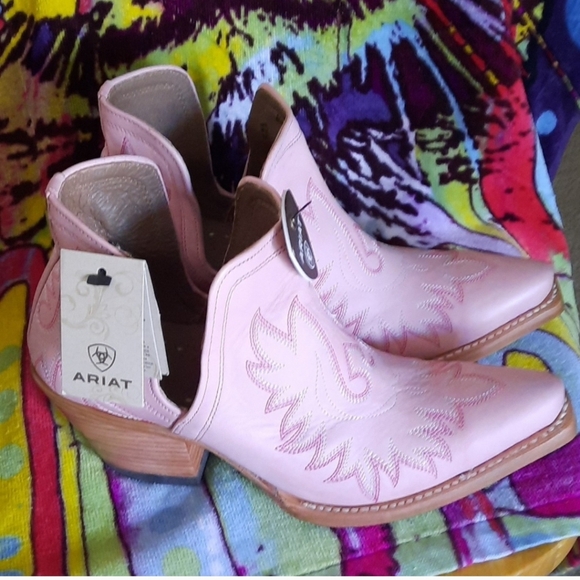 Ariat Shoes - ARIAT Dixon Boots--☆FIRM PRICE☆